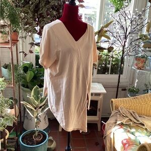 Cream V-Neck Short Sleeve Top